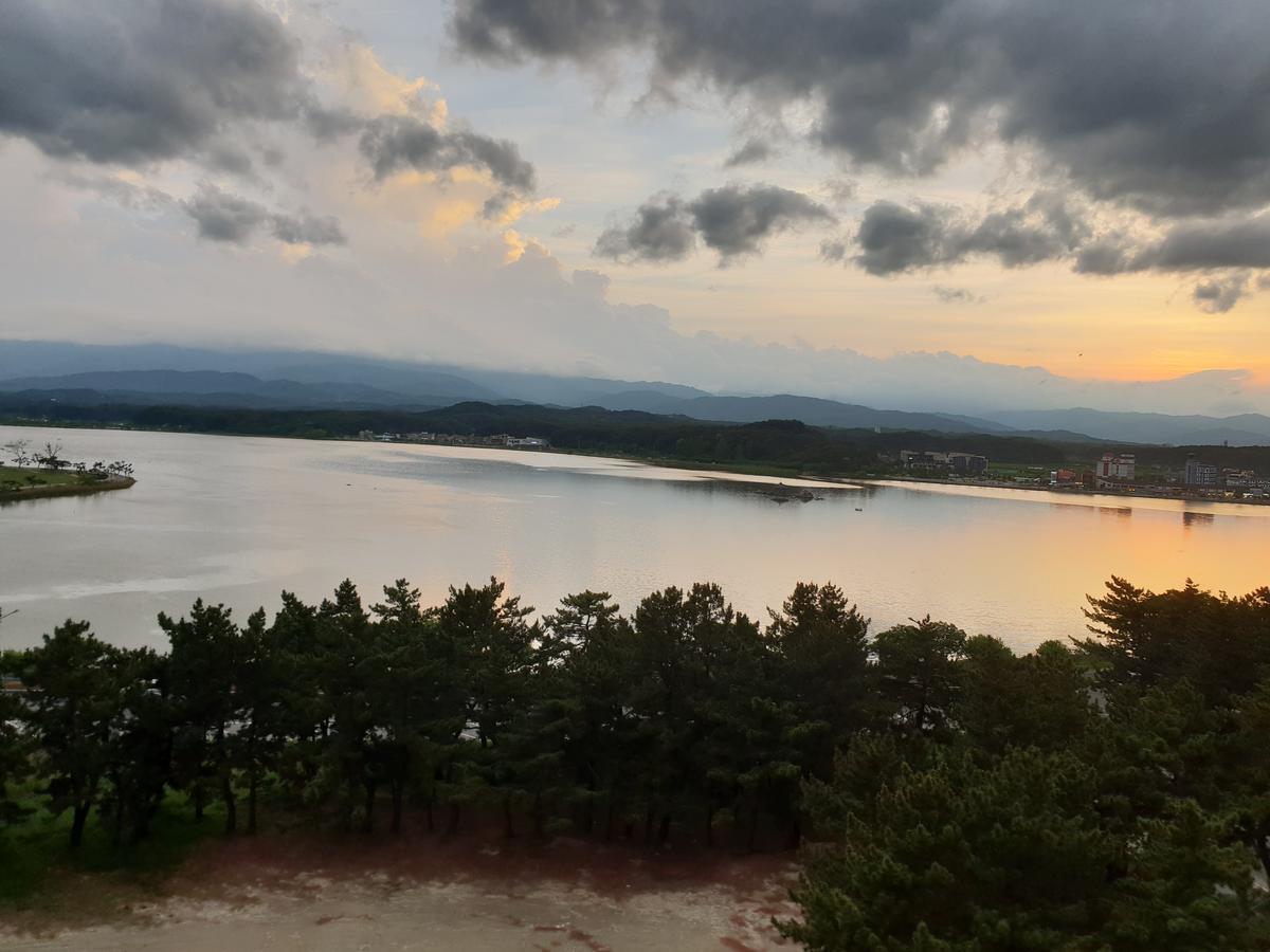 Time Motel Gangneung Bagian luar foto