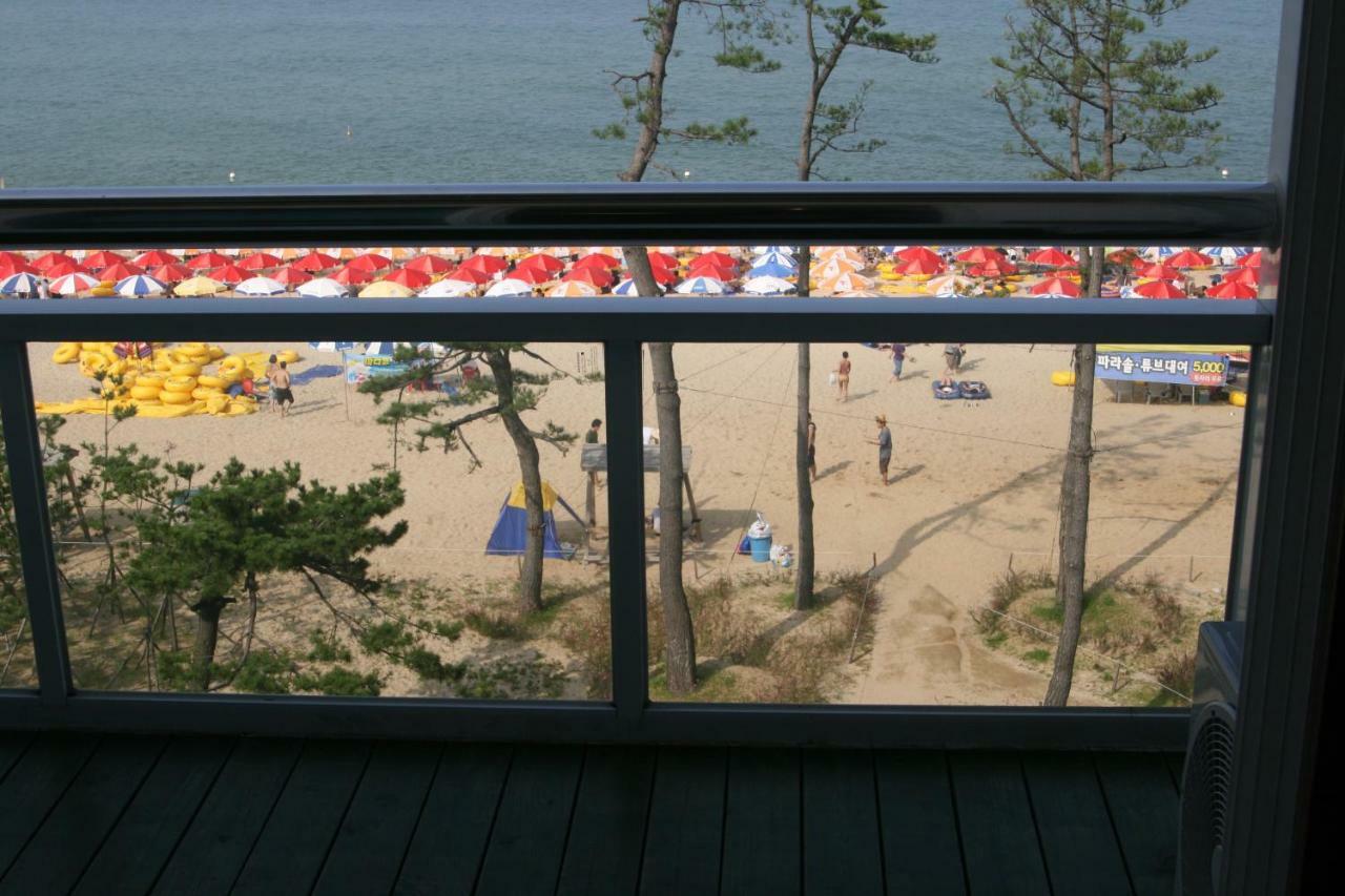 Time Motel Gangneung Bagian luar foto